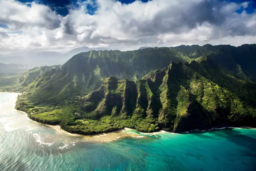 Best Places To Live Off The Grid In Hawaii ( On Every Island ) » Off